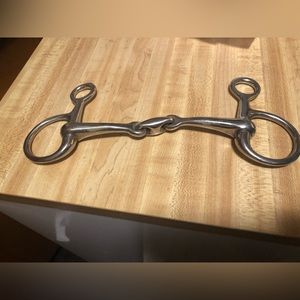 6” baucher with lozenge